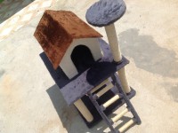 Casa Com Arranhador Delux